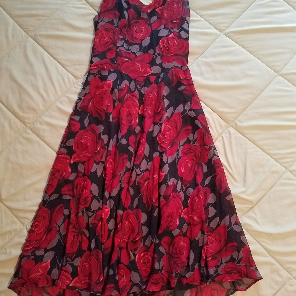 Flowing floral Perry Ellus dress only worn once